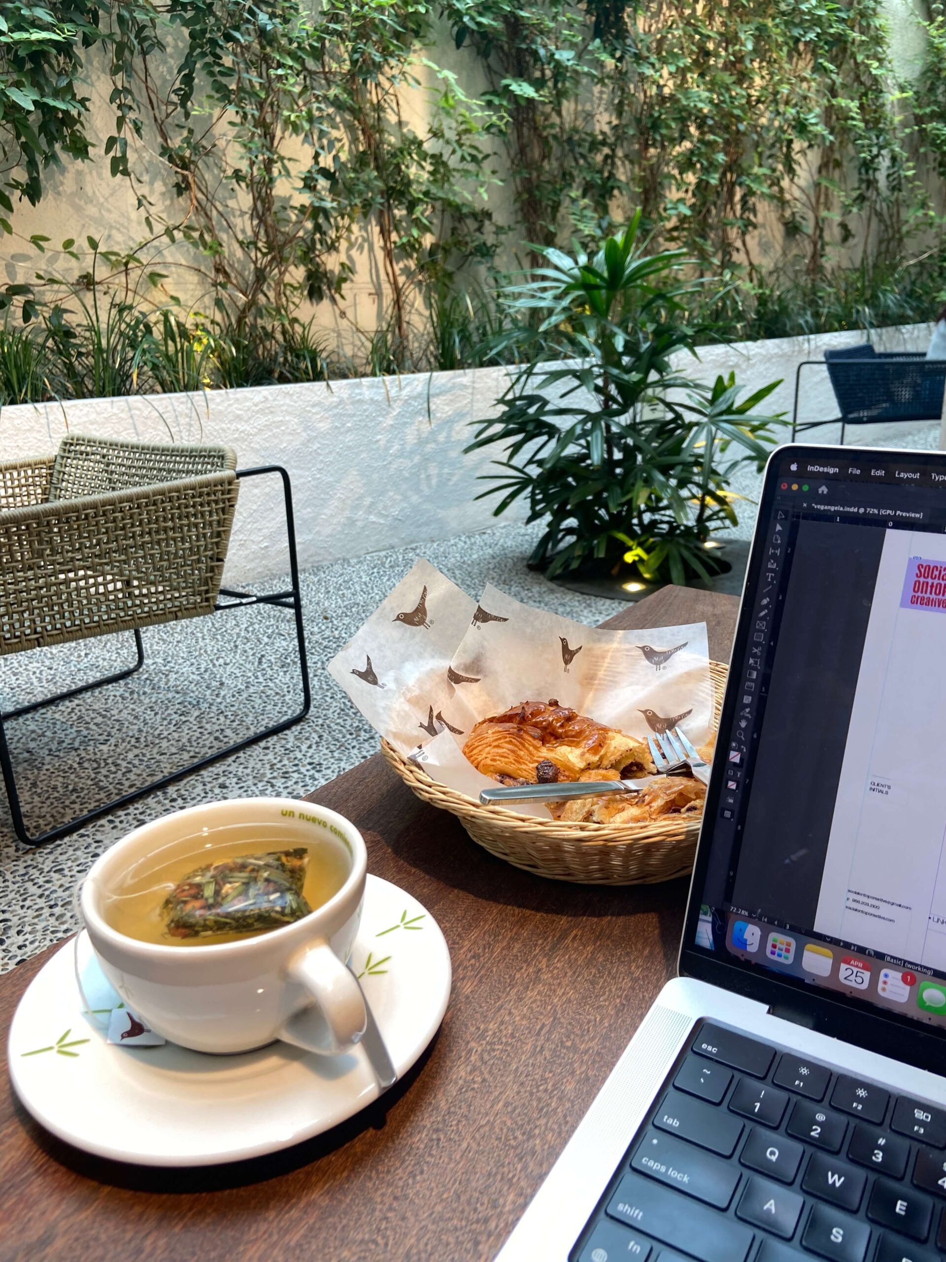 alondra-vasquez-dupe